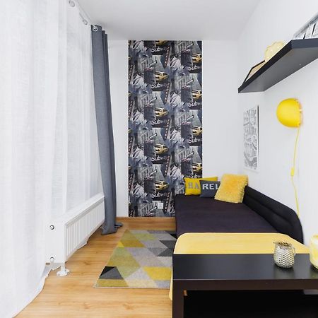 Appartement Studio Pradnik Bialy Krakow By Renters Extérieur photo