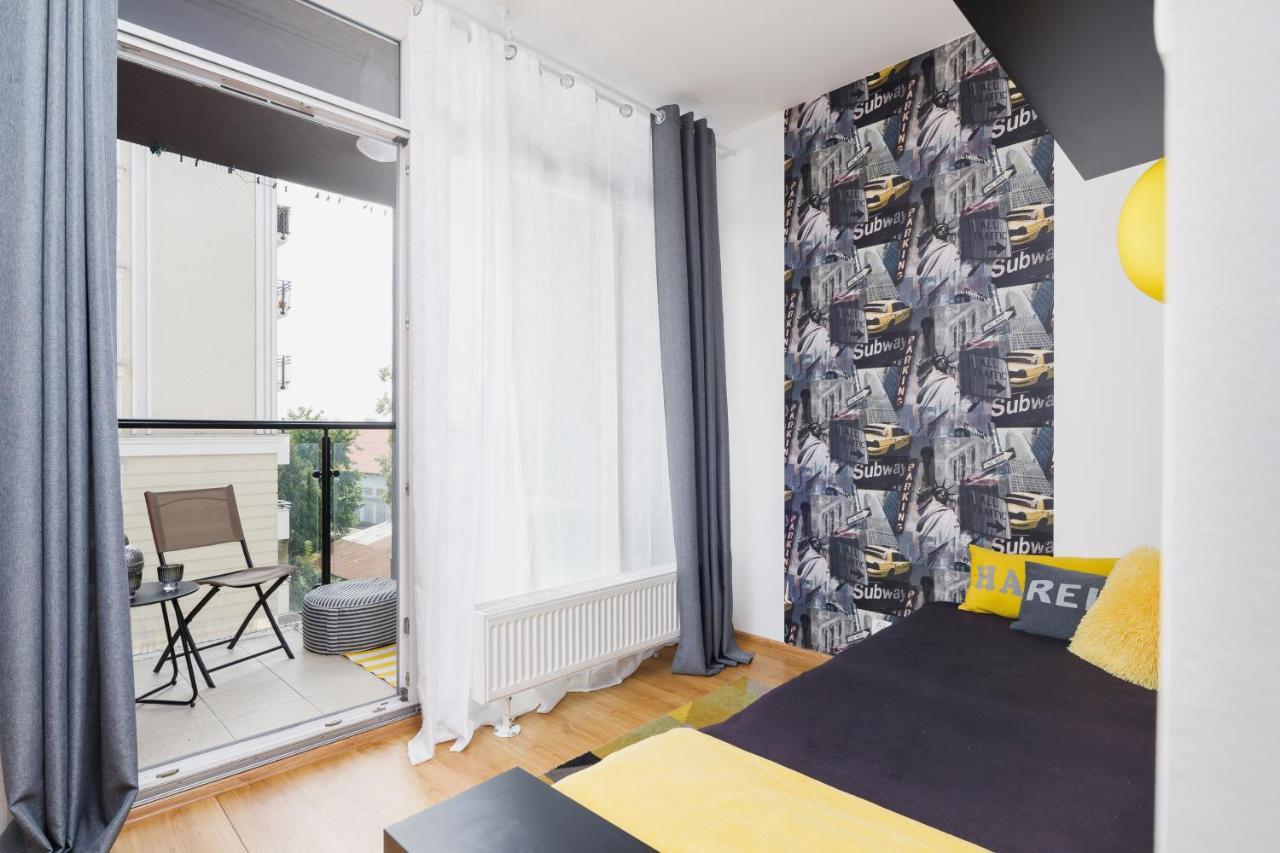 Appartement Studio Pradnik Bialy Krakow By Renters Extérieur photo